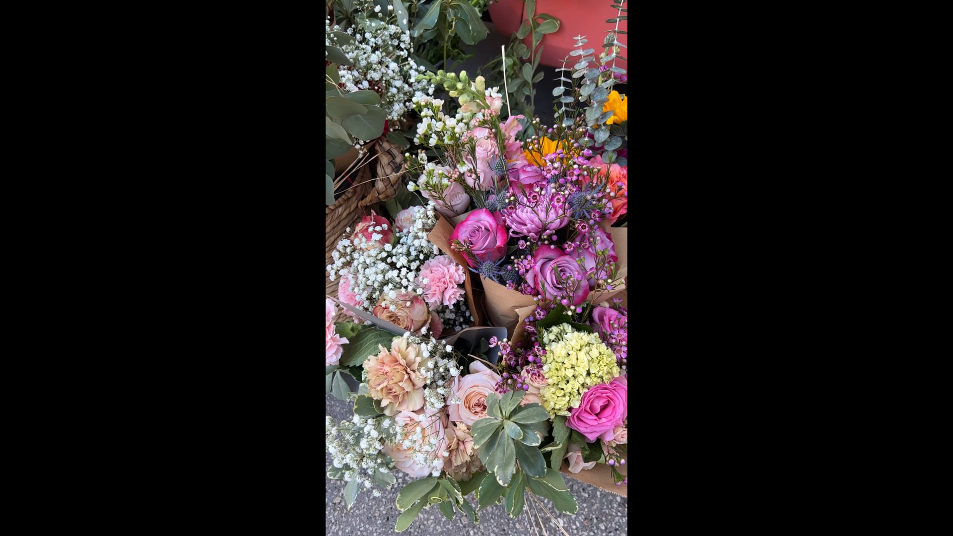 Promotional video thumbnail 1 for Mobile Flower Bar, bouquet building