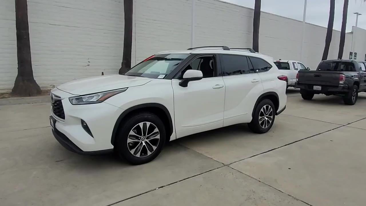 SOLD USED 2020 TOYOTA HIGHLANDER XLE at Tustin Toyota (USED