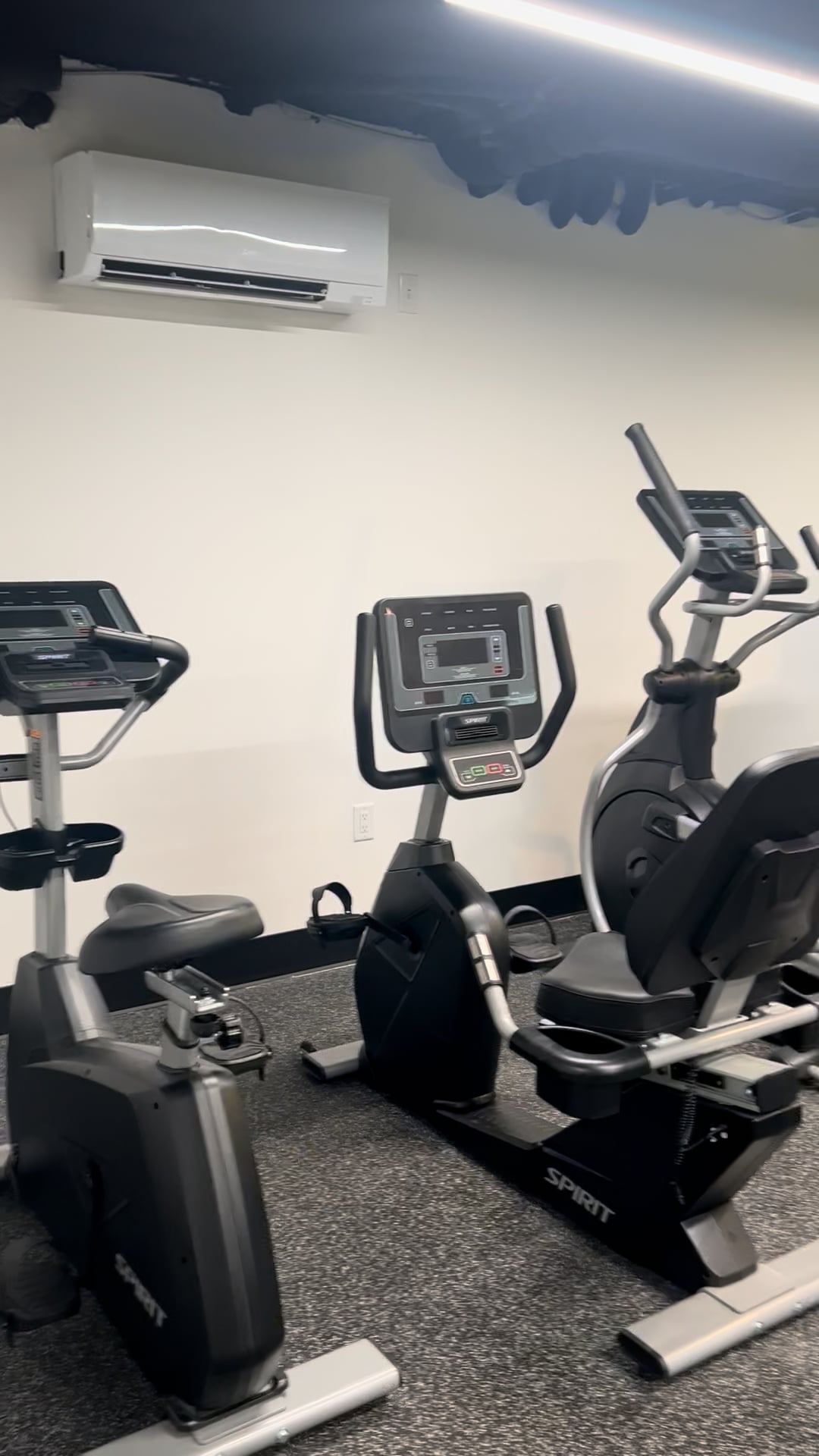 63 Pitt Gym on Vimeo