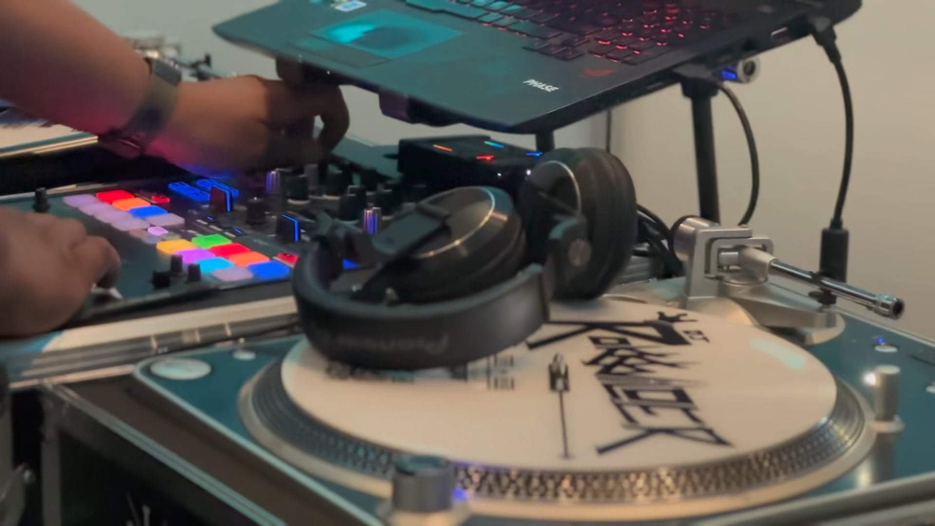 Promotional video thumbnail 1 for DJ Rokkwilder