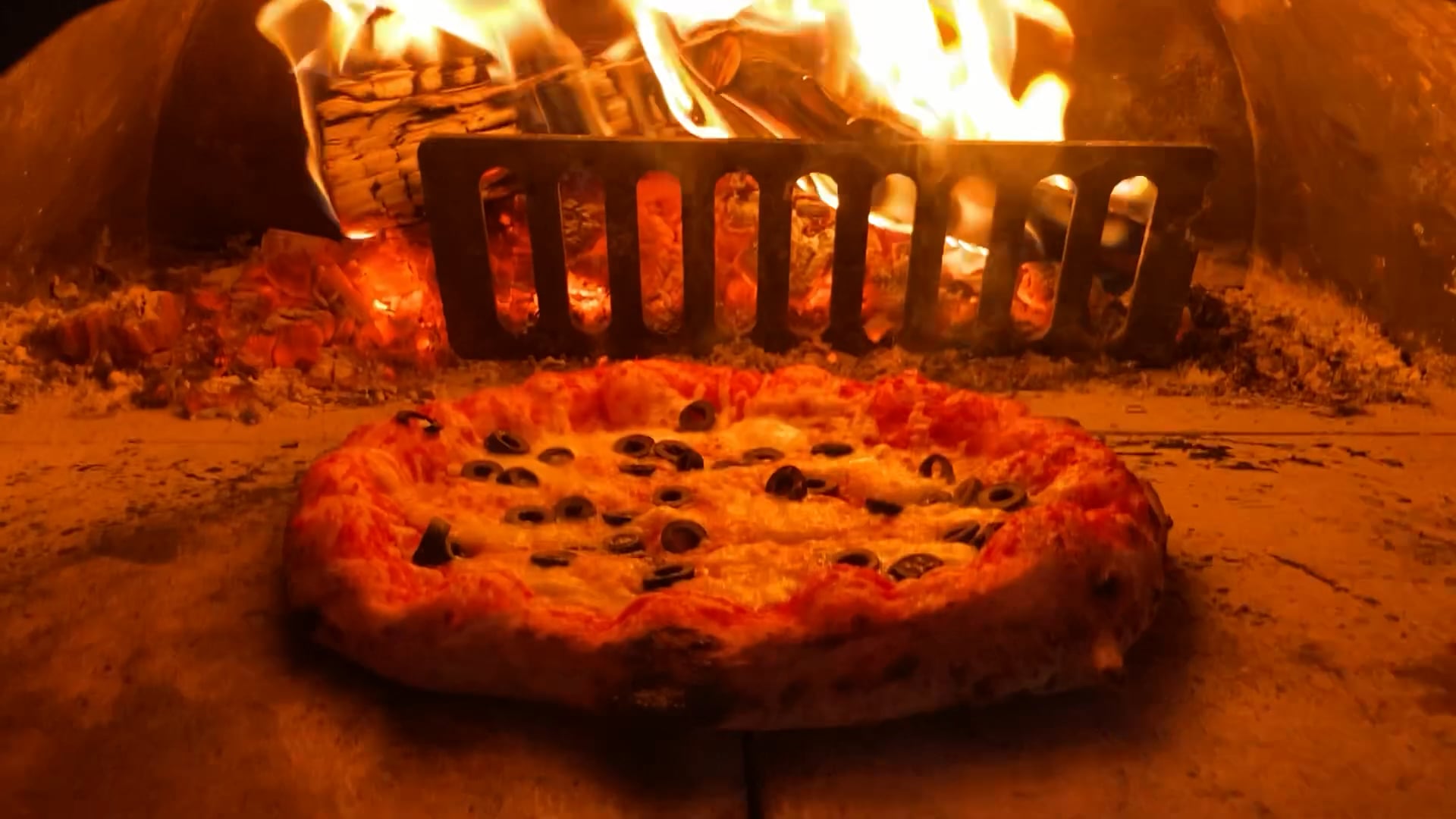 Pizza Pazzo