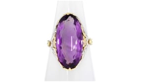 C. 1960 Vintage 9.15 Carat Amethyst Ring in Platinum and 14kt Yellow Gold