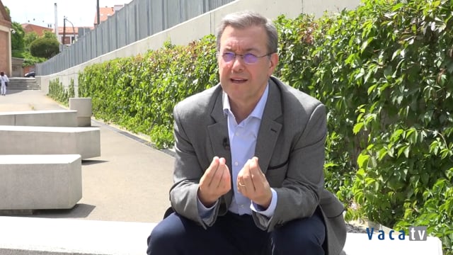 “Todos precisamos coñecer que argumentos podemos dar cando no noso día a día escoitemos voces que difaman a produción”