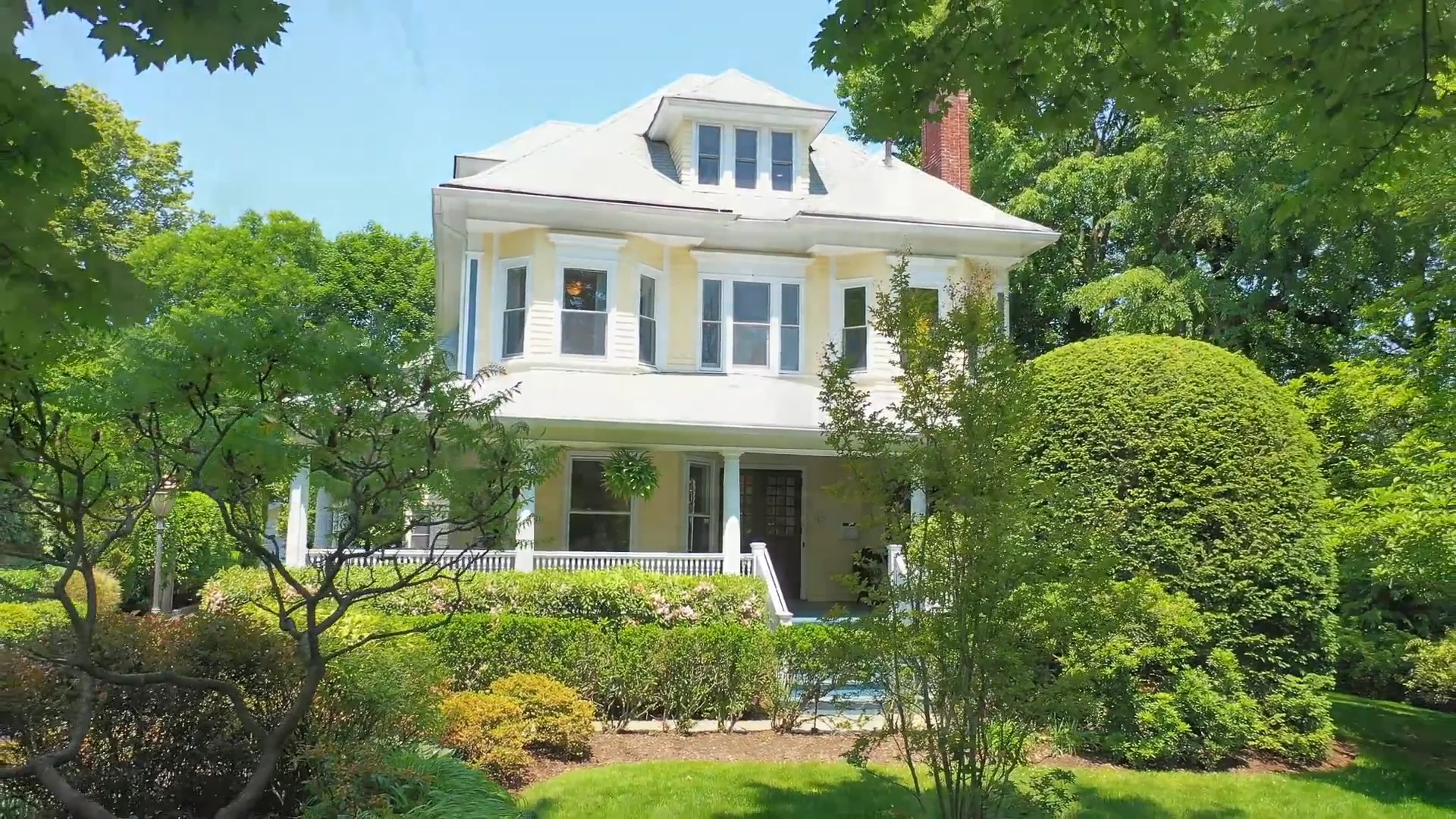 109 Clarewill Ave, Montclair on Vimeo