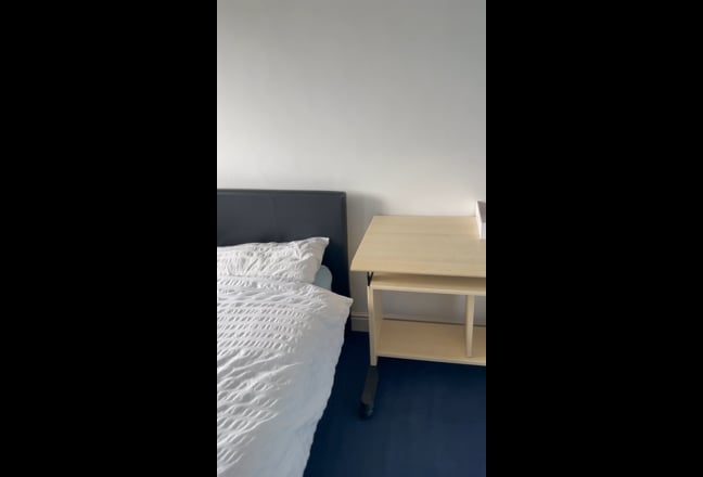 Large double room for let Main Photo