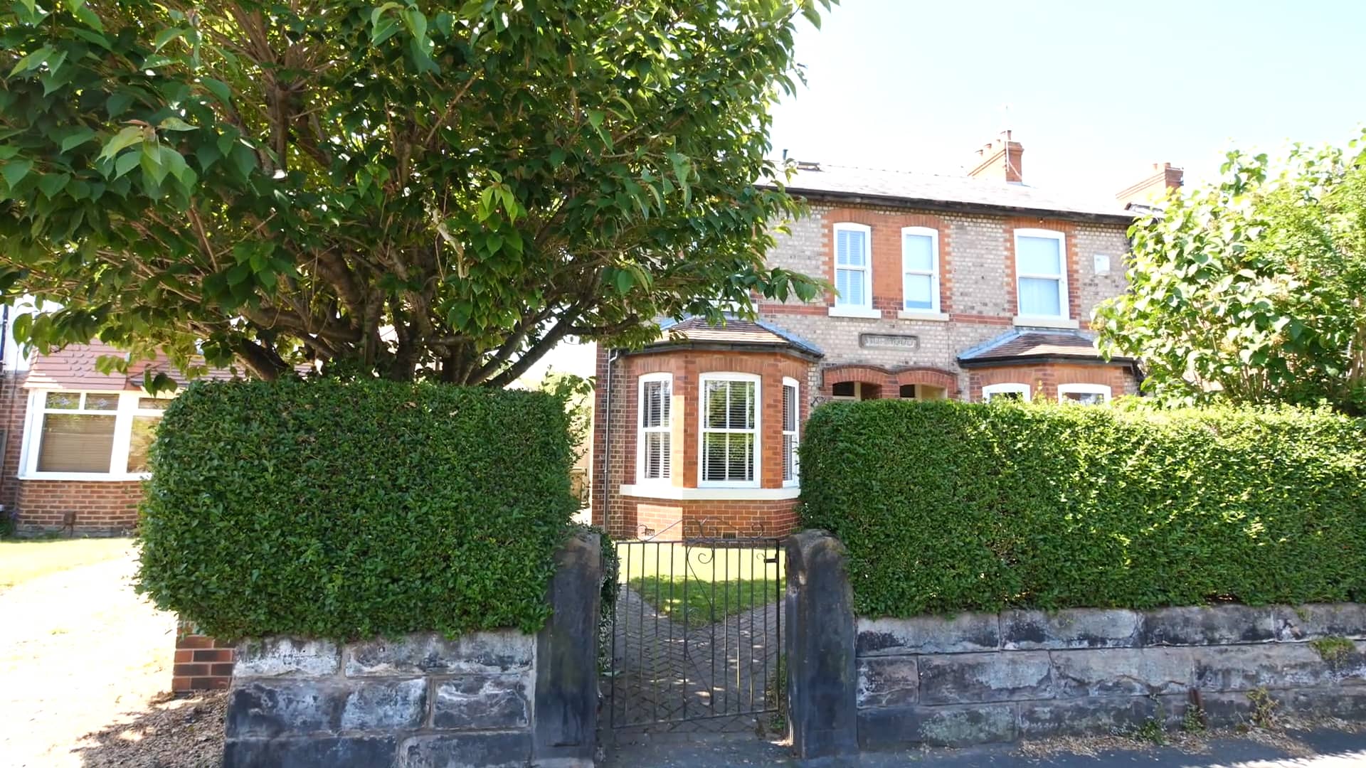 Heyes Lane, Timperley Watersons Video Tour 77.mp4 on Vimeo