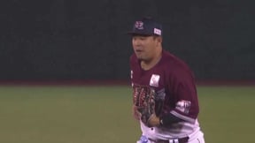 【7回表】好守備連発!! イーグルス・浅村栄斗 頭を越えそうな打球をジャンピングキャッチ!! 2023年6月6日 東北楽天ゴールデンイーグルス 対 阪神タイガース