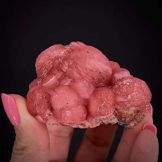 Rhodochrosite on Manganite