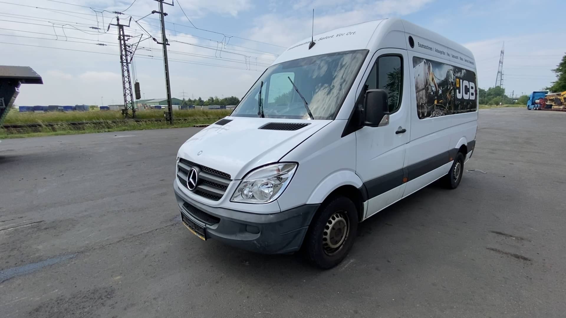 Mercedes Benz SPRINTER 906KA35 - Dormagen June 23 on Vimeo