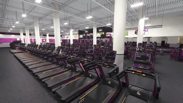 Gym in Halifax (Halifax Shopping Centre - Annex), NS, 7101 Chebucto Road  Unit 3A