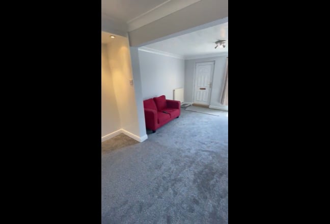 Video 1: LOUNGE