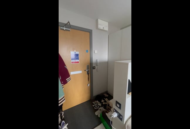 Video 1: 