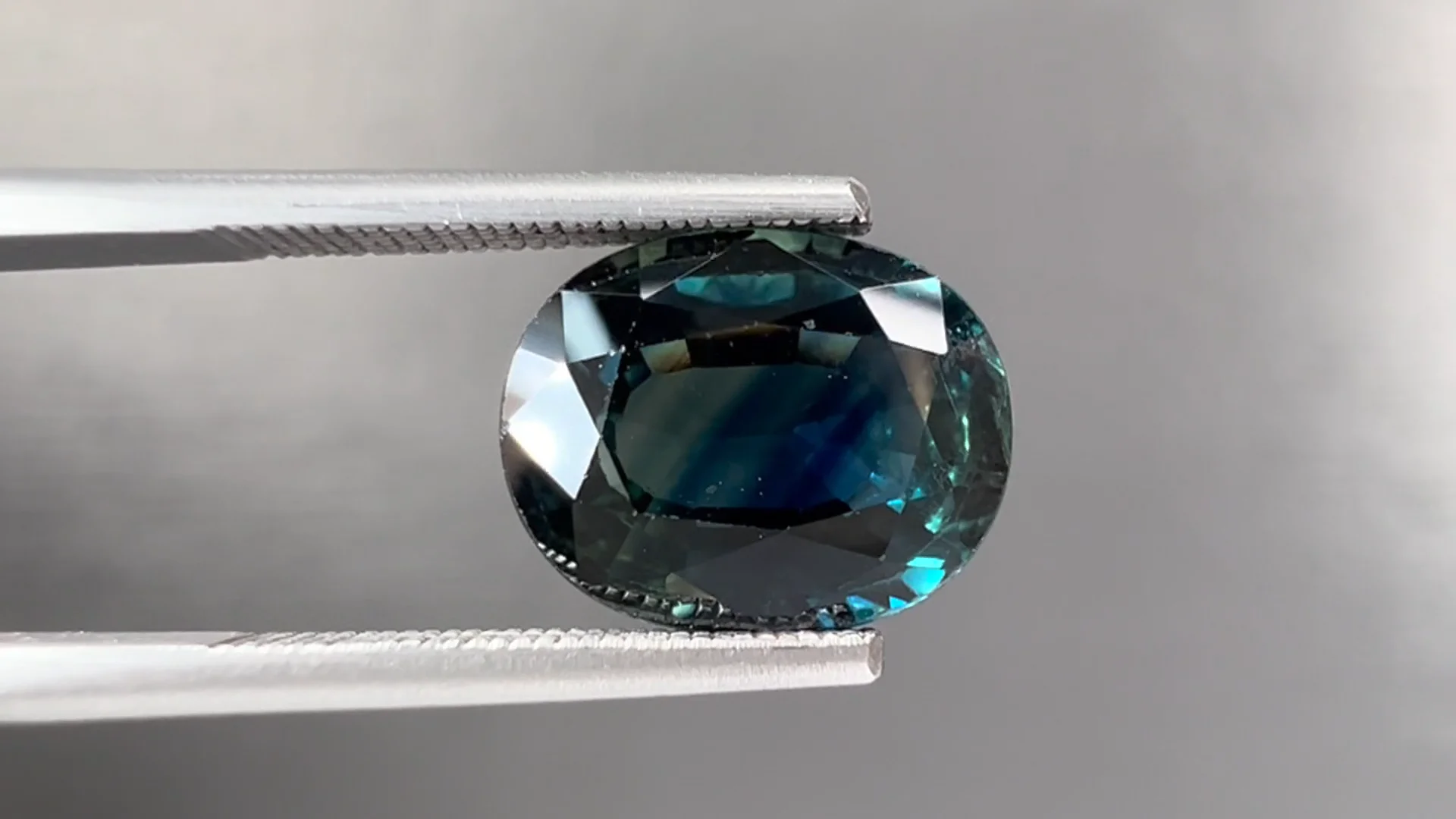 3.50ct Blue-Green Natural Sapphire, Oval Cut | Burton's