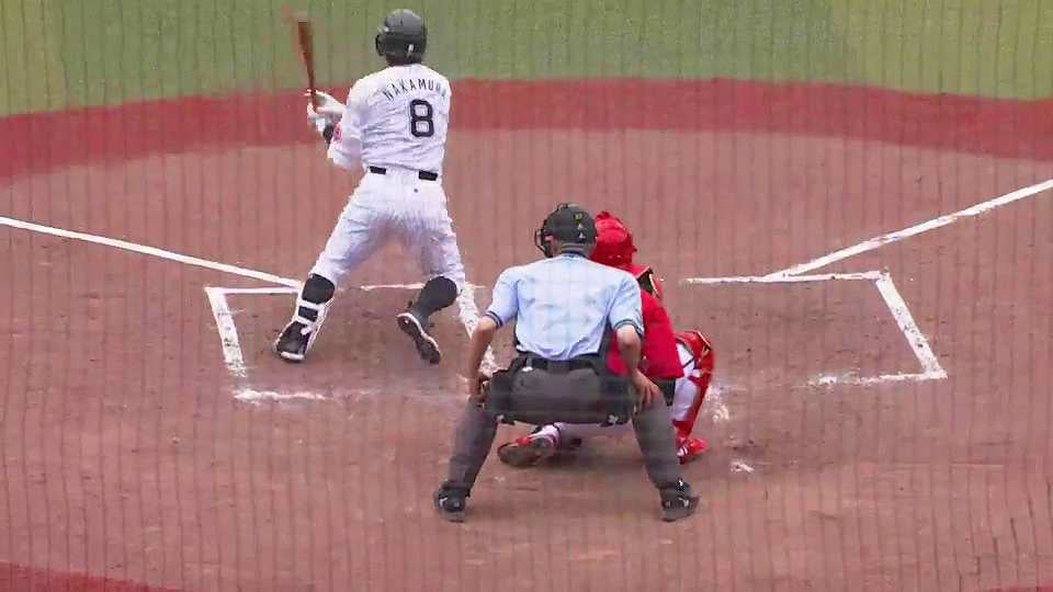 【3回裏】勝負強さは健在!! マリーンズ・中村奨吾 レフトへ勝ち越しタイムリーヒット!!  2023年6月10日 千葉ロッテマリーンズ 対 広島東洋カープ