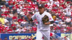 【6回表】最後はズバっと決まった!! マリーンズ・東妻勇輔 3者凡退の投球でガッツポーズ!!  2023年6月10日 千葉ロッテマリーンズ 対 広島東洋カープ