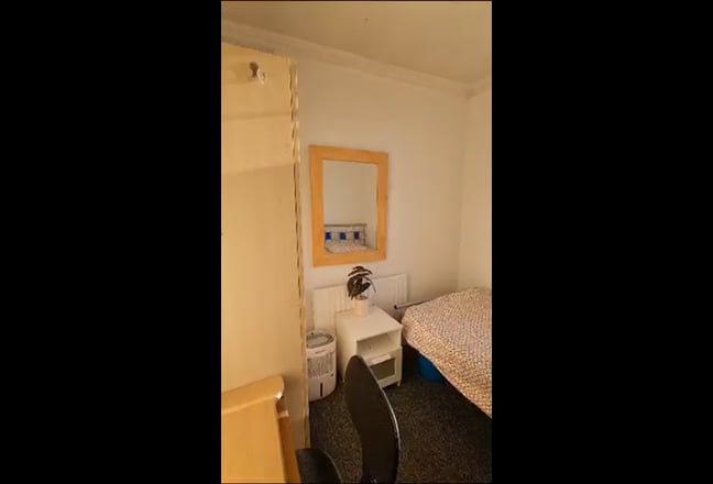 Great Single Room in large quiet Shared House &pound;430 Main Photo