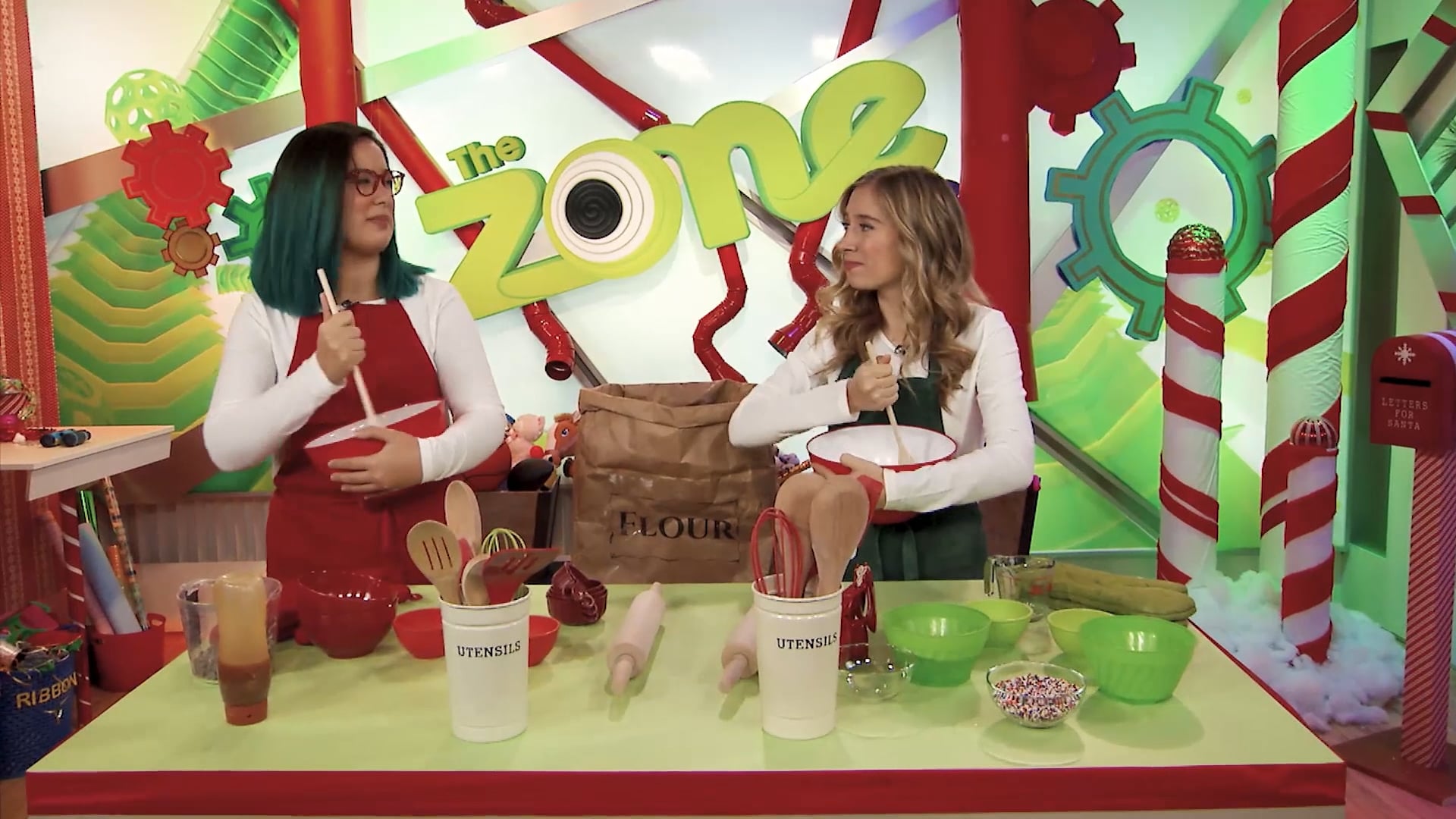 YTV The Zone: Merry Makers Cookie Battle