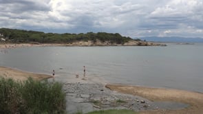Tres franges d'ús a la platja del Rec del Molí