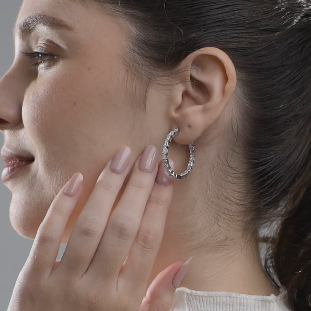 product video 2 for 5 ctw Emerald Lab Grown Diamond Inside Out Hoop Earrings