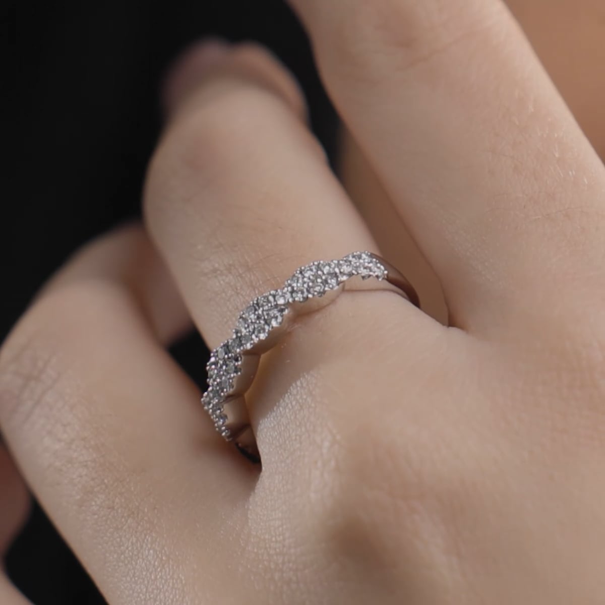 product video for 1/2 ctw Round Lab Grown Diamond Infinity Twist Wedding Band