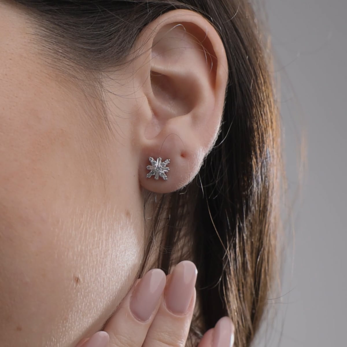 product video 2 for 1/2 ctw Round Lab Grown Diamond Snowflake Stud Earrings
