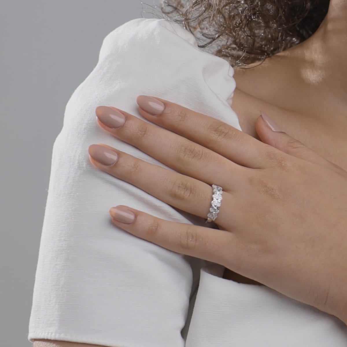 product video for 2 ctw Oval Lab Grown Diamond Seven-Stone Anniversary Band