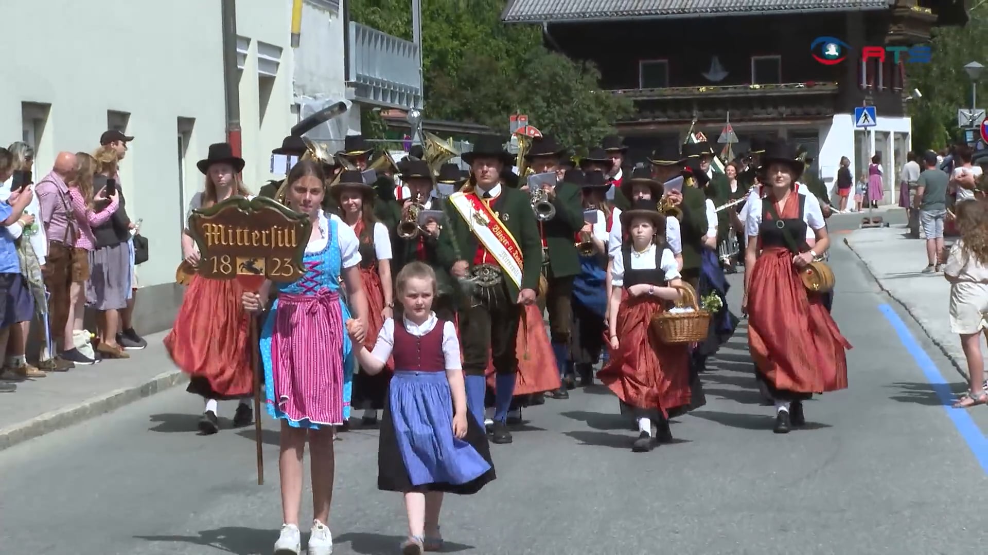 feierlichkeiten-anlaesslich-200-jahre-buergermusik-mittersill