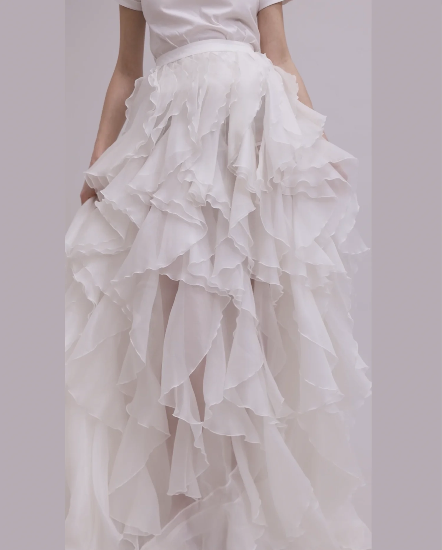 スカート Aopt ORGANZA FRILL LAYERED SKIRT - CREAM Aopt ORGANZA FRILL LAYERED SKIRT - CREAM