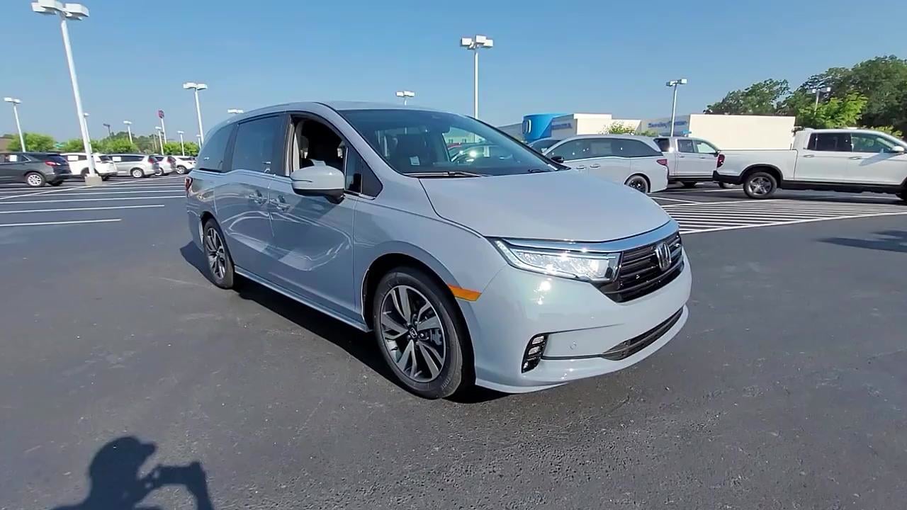 NEW 2023 Honda Odyssey Touring Auto at Lumberton Honda (NEW) PB068645