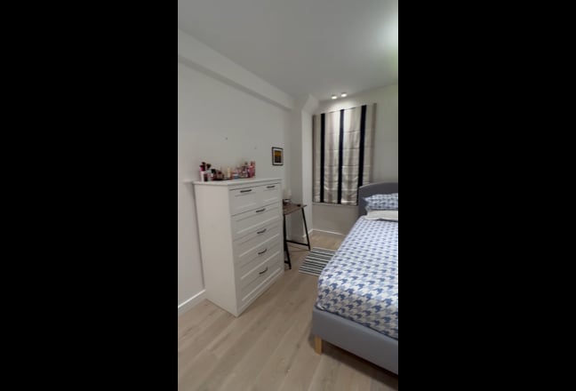Single Room in Wapping Zone 2 Main Photo