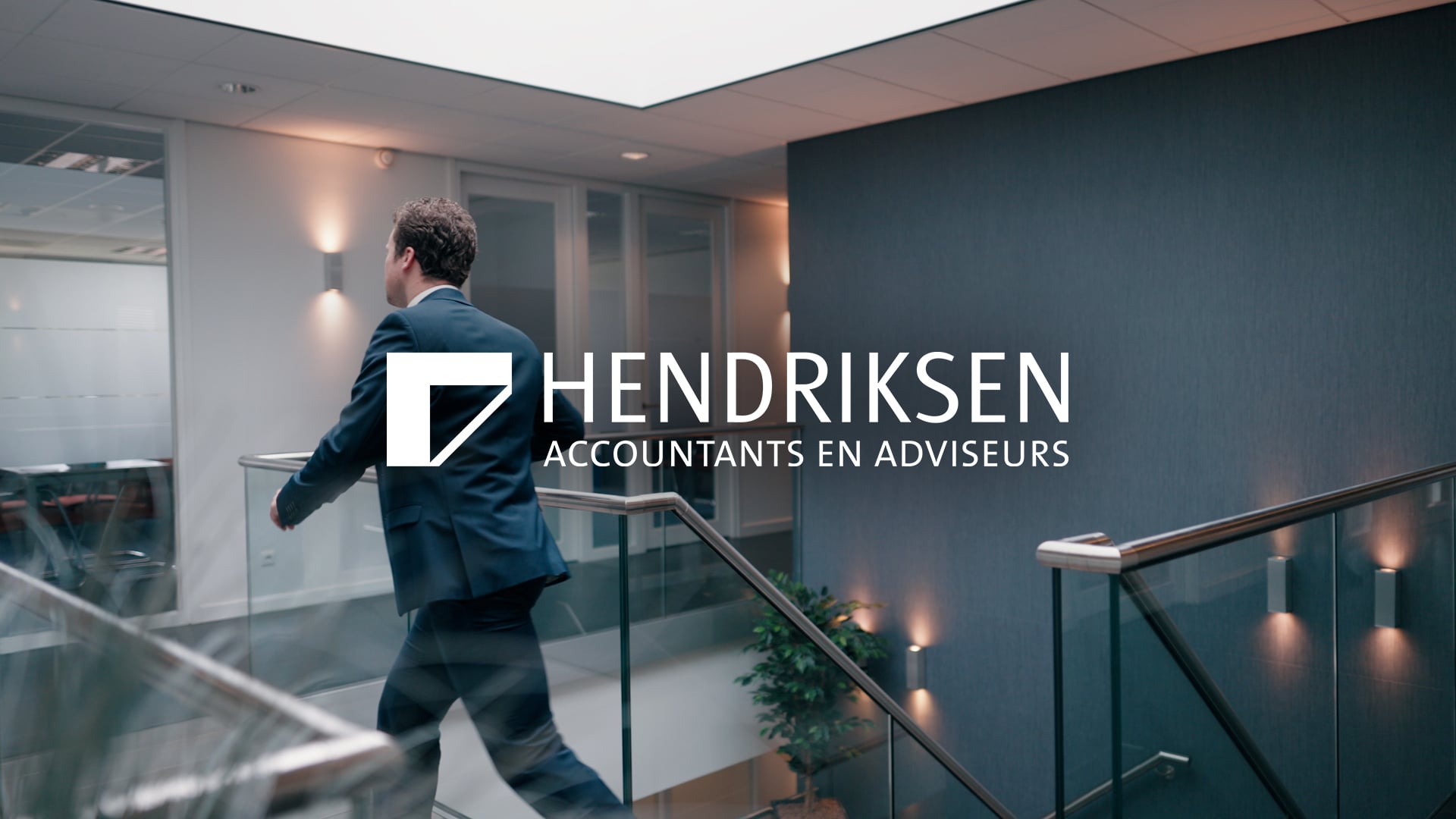 Hendriksen | Werken bij serie | Aflevering 1 | 2022