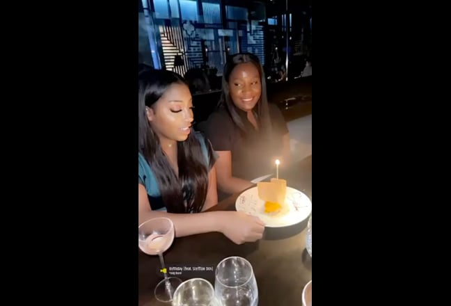 Marketing professional seeking new room ☺️ Main Photo