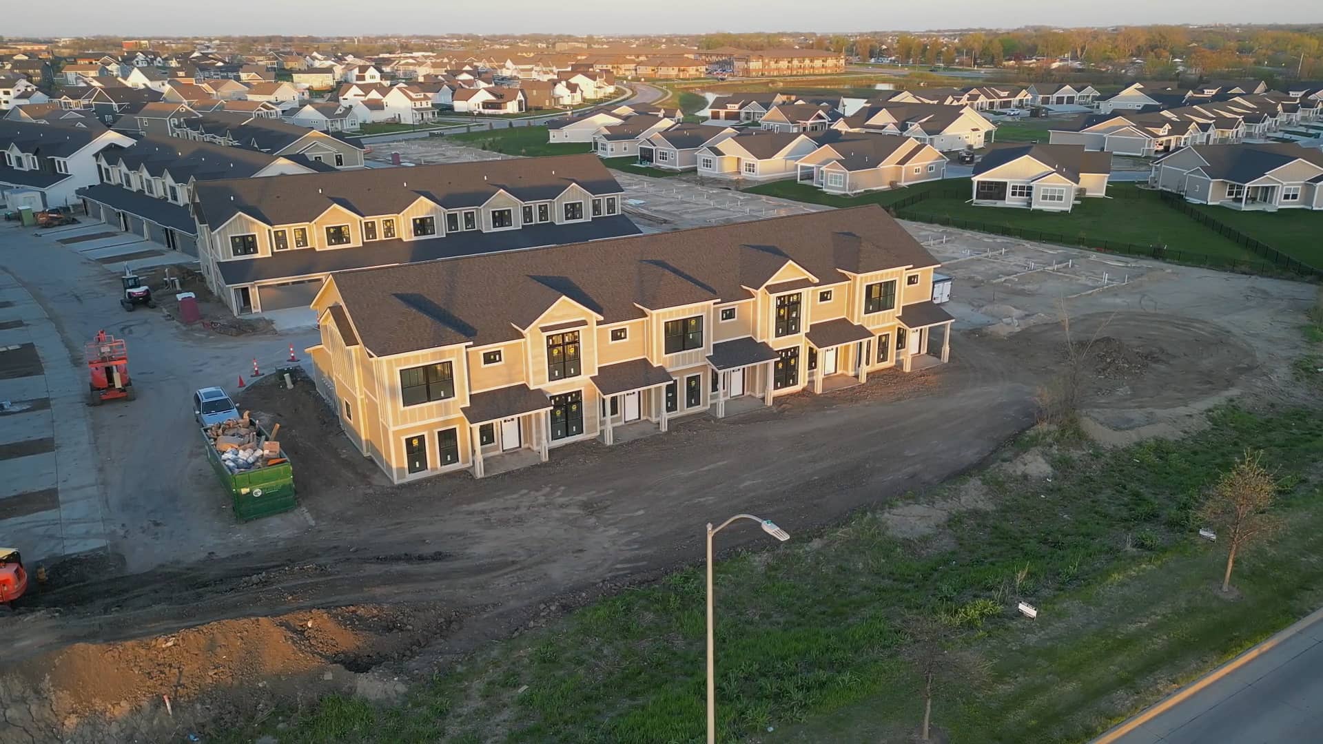 The Parkway Townhomes Ankeny, IA on Vimeo
