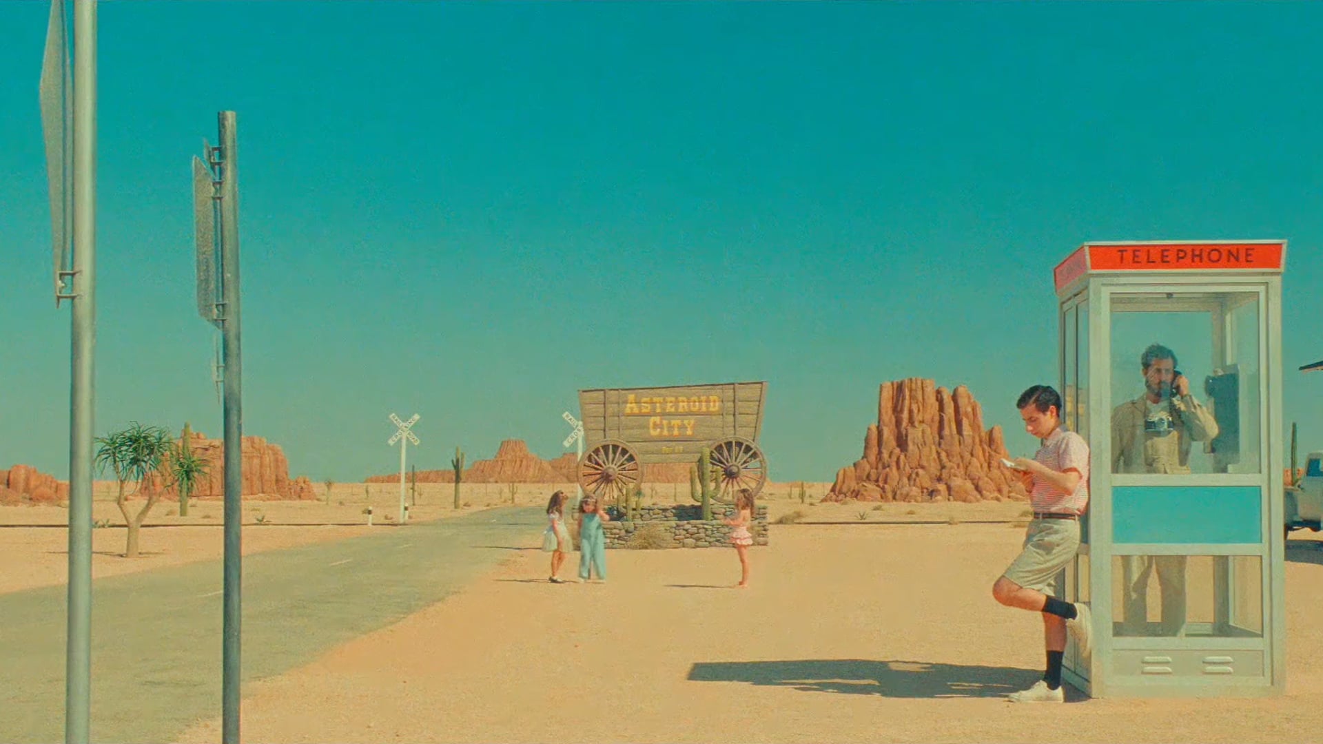 Wes Anderson and Roman Coppola | Asteroid City Trailer