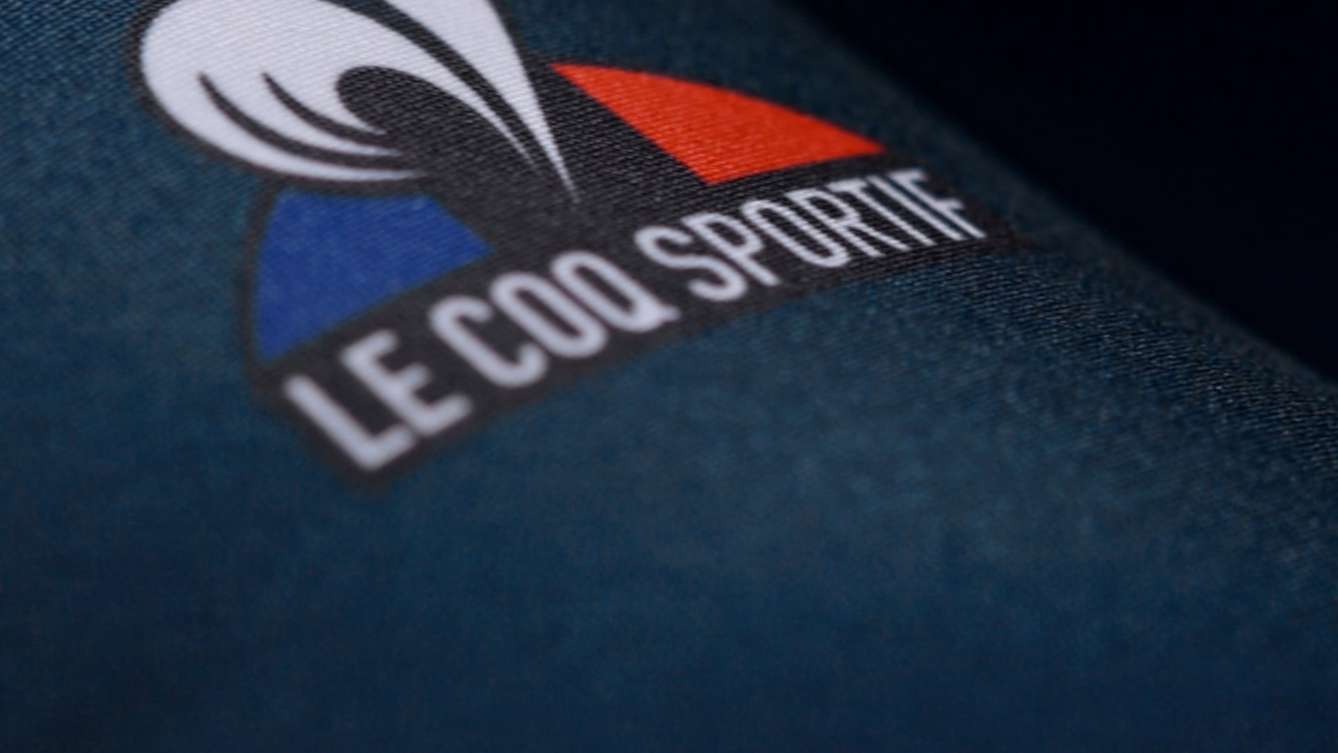 LECOQSPORTIF x AVIRON BAYONNAIS