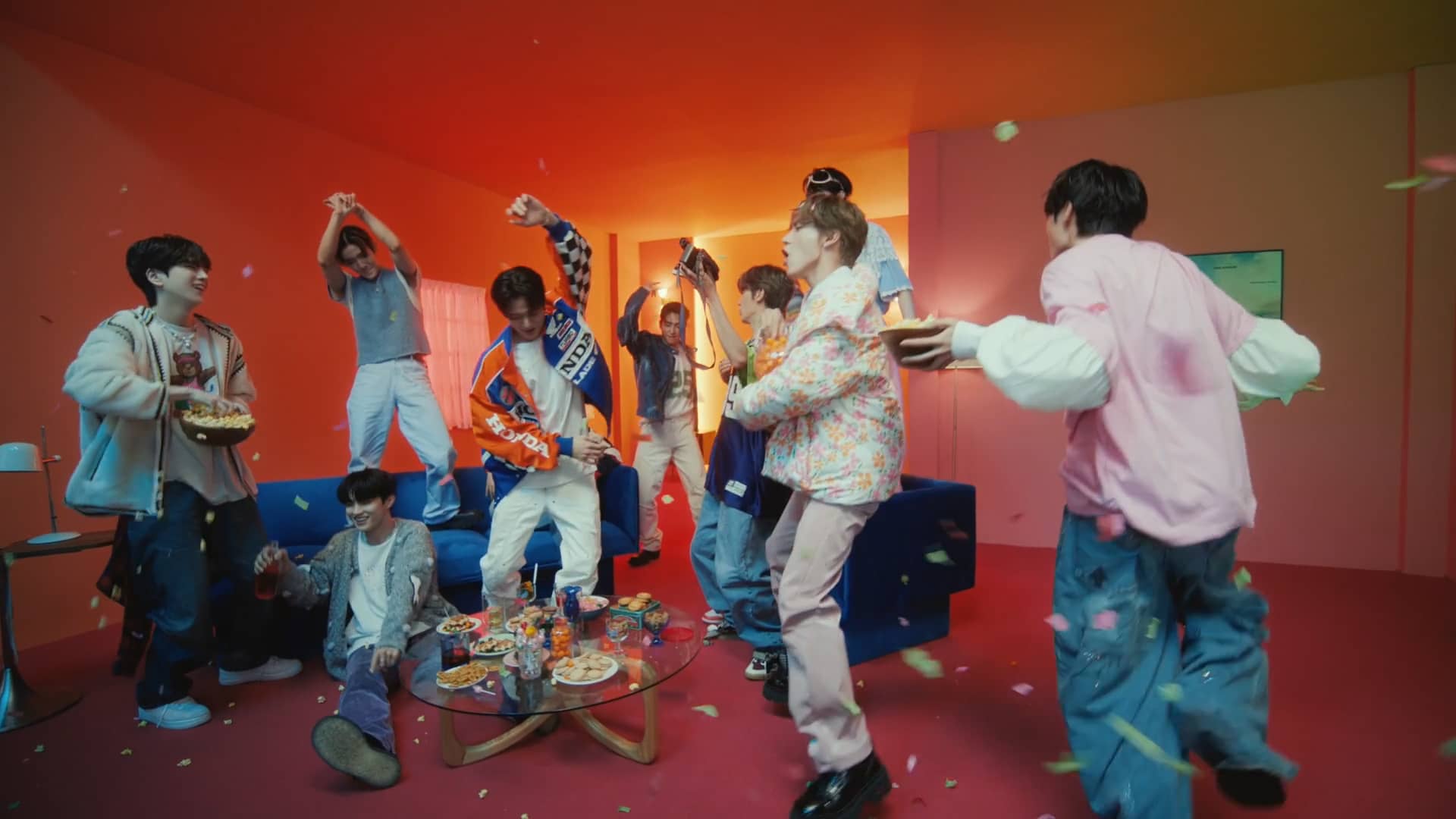 2023 05월 / THE BOYZ DELICIOUS MV on Vimeo