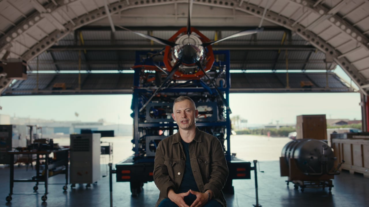 Universal Hydrogen: The Team