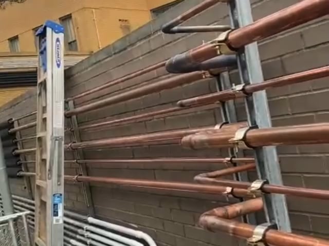 https://i.vimeocdn.com/video/1685870809-56a98175d19716f796441d891fd8198769d014cdf0d47ce65572de6cb6b199aa-d