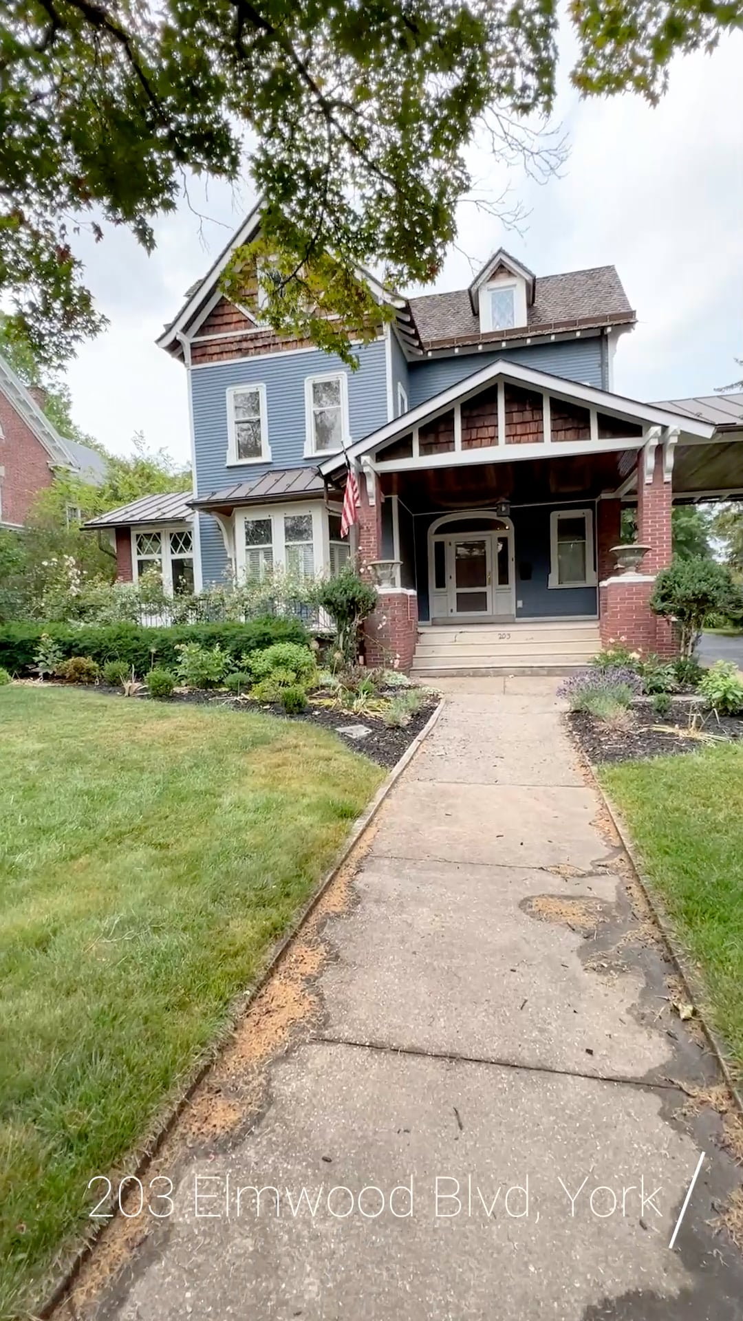 203 Elmwood Blvd, York on Vimeo