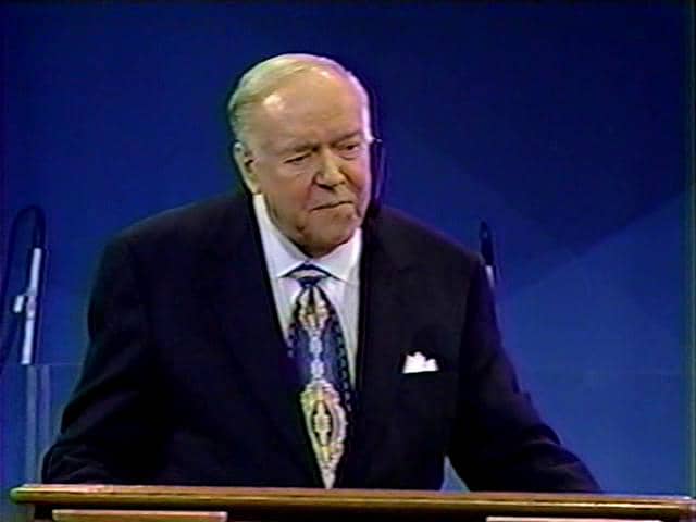 Kenneth E Hagin - 2003 0122 PM - Lakeland, FL Video on Vimeo