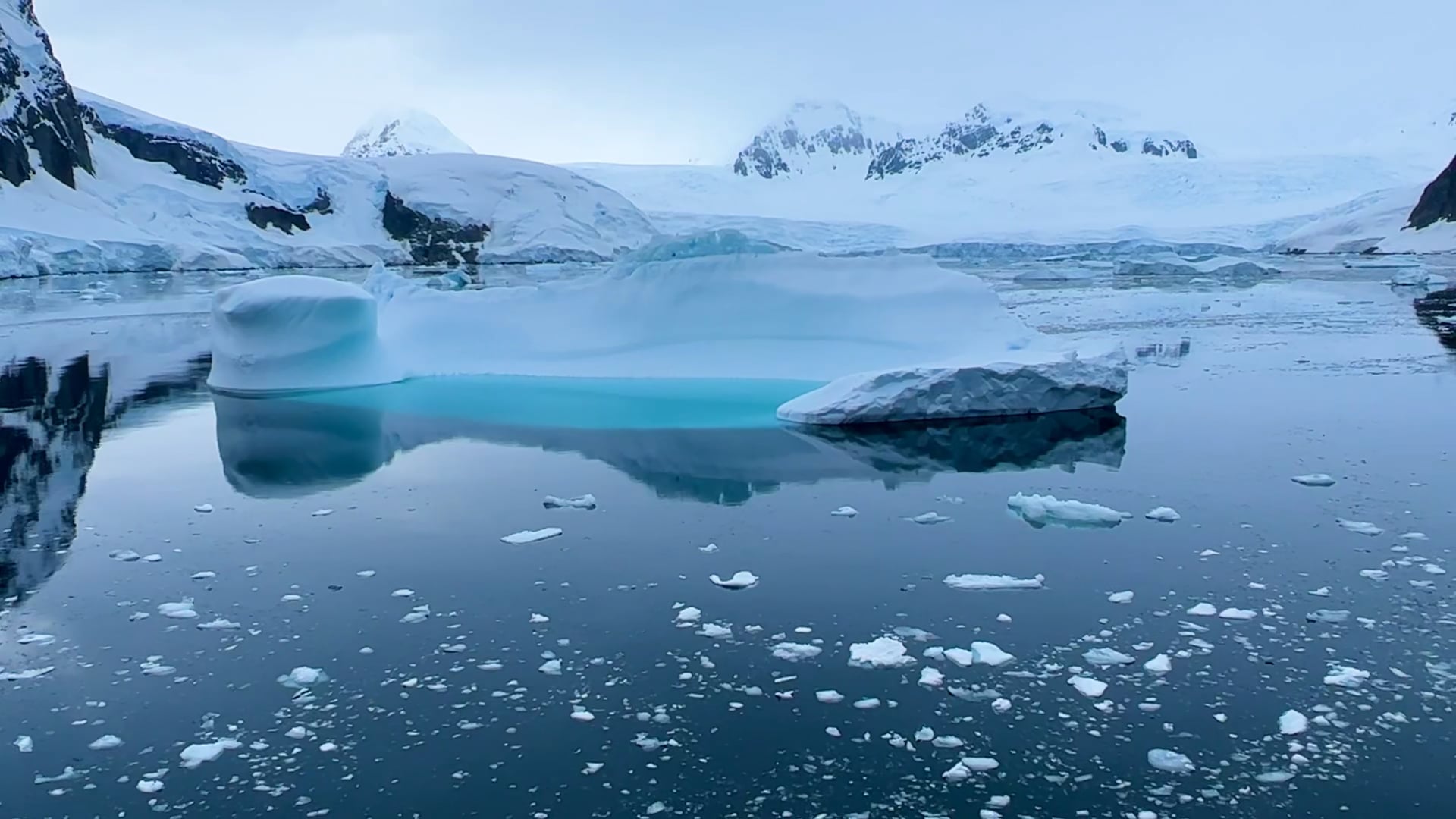 Lemaire Channel Antarctica on Vimeo