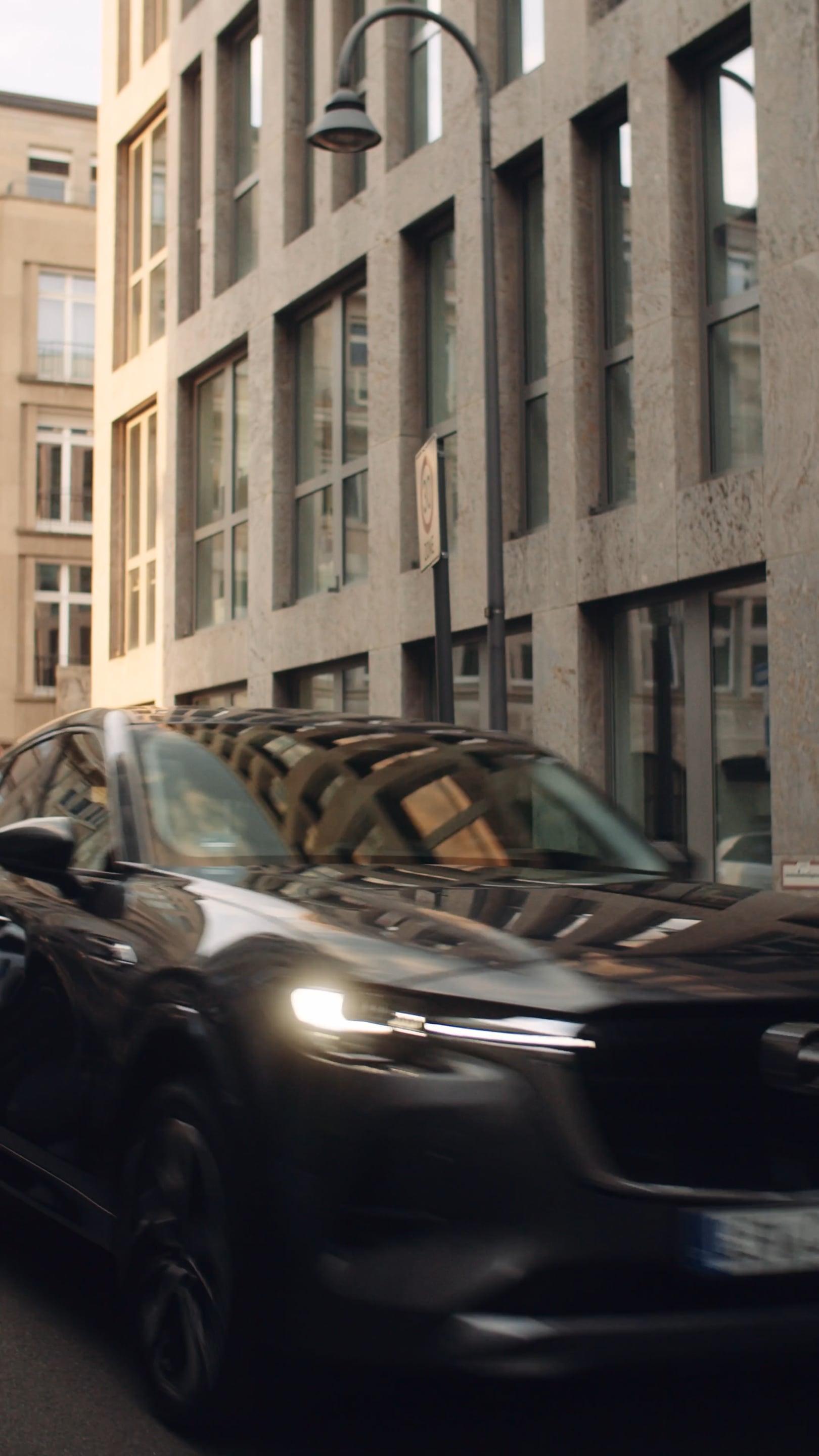 Mazda Pilot 23 Clip 1