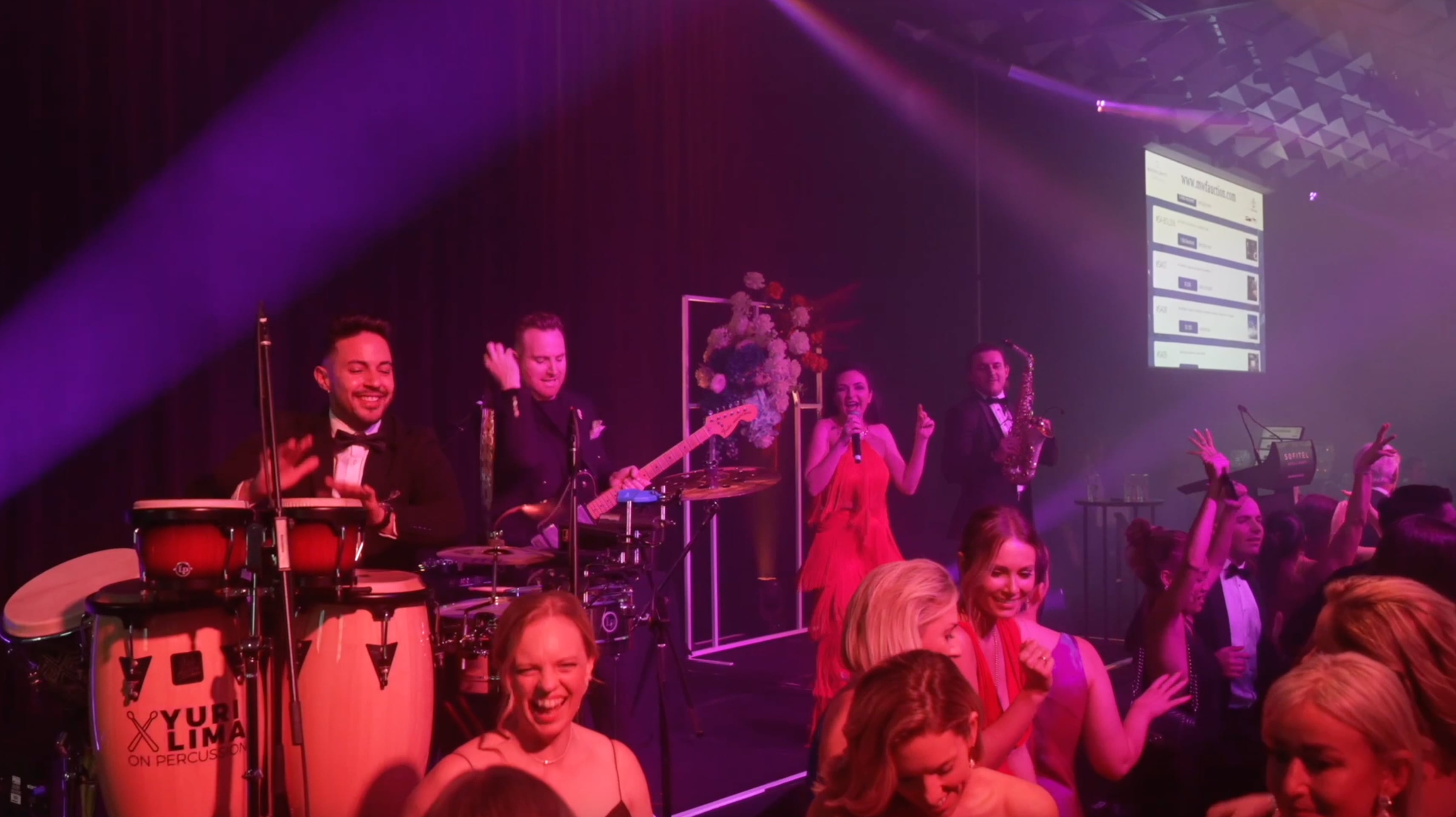 LIVE DJ Band - DJ MIMI ENTERTAINMENT