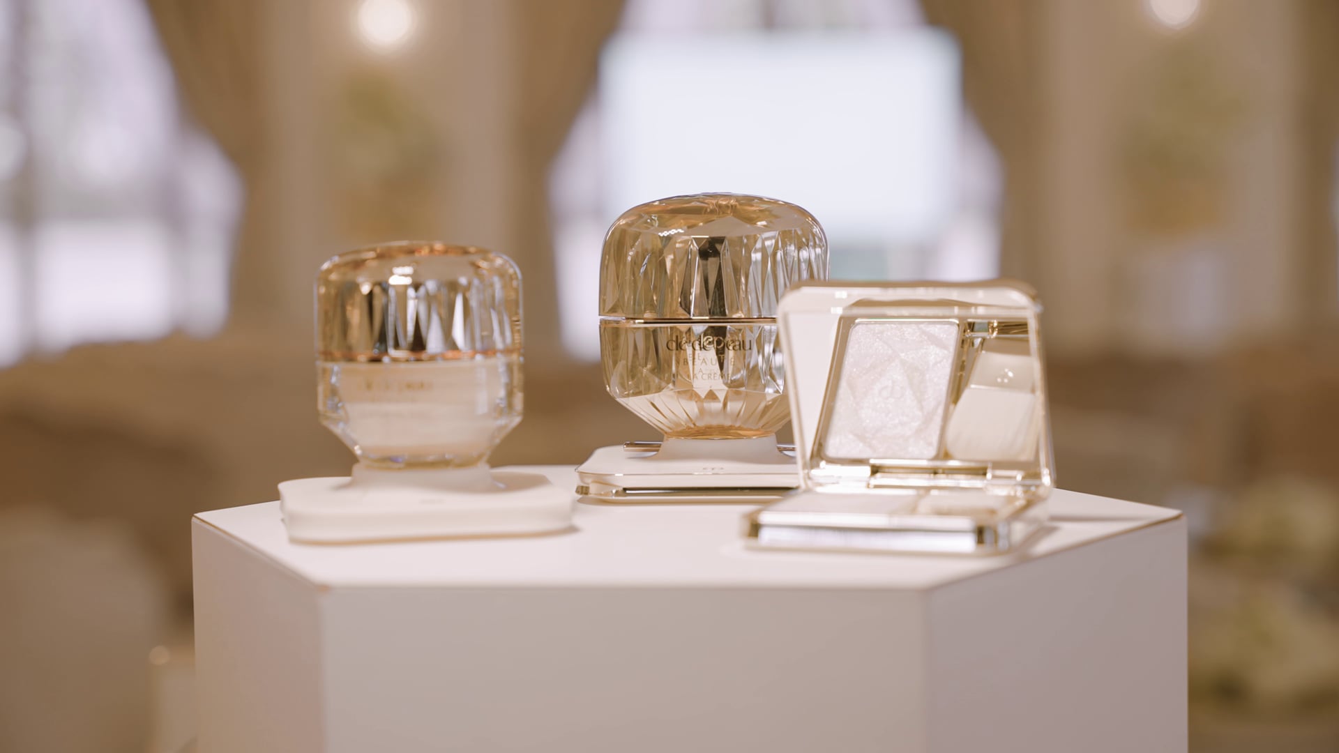 Clé De Peau - A radiant Journey in Versailles