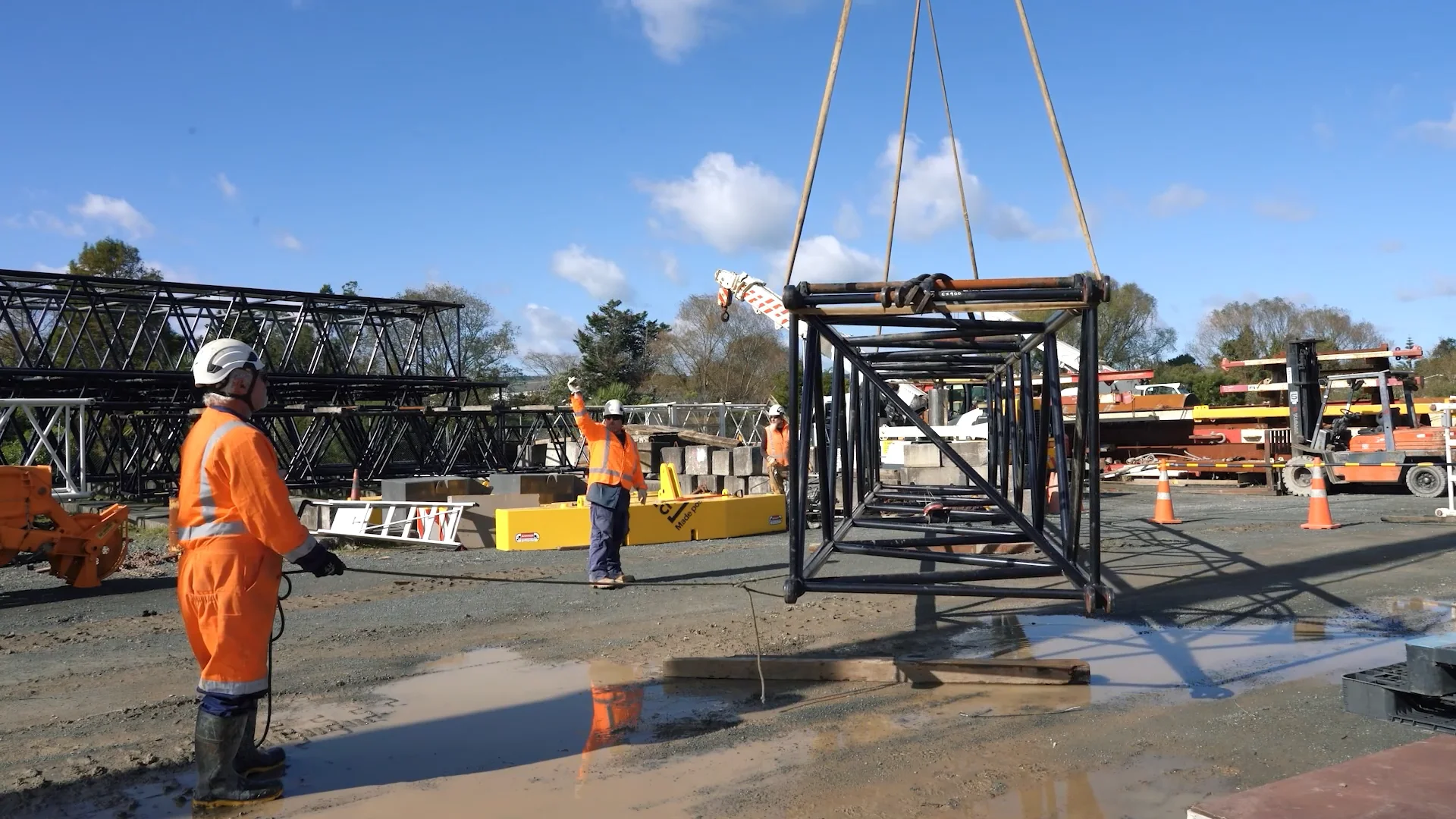 CR03 Failure of Lifting Operations