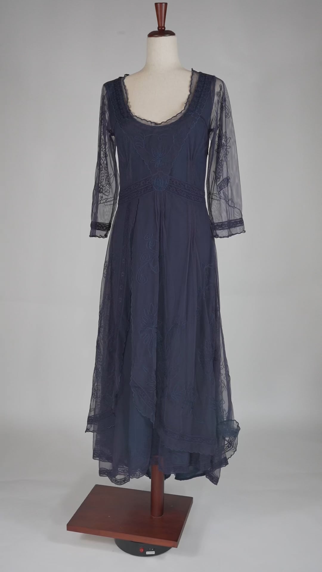 Renaur Dress R4353 main image 1