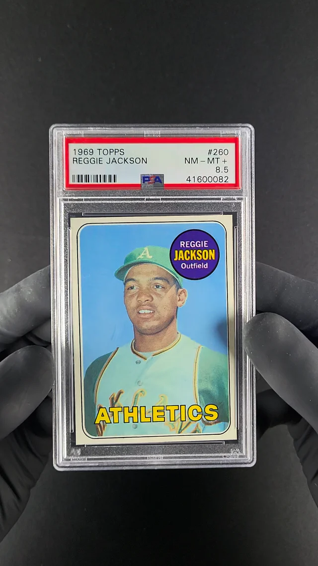 Sold at Auction: 1969 Topps Baseball Card Reggie Jackson #260 Rookie