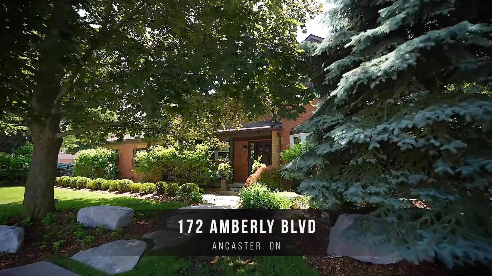 172 Amberly Blvd 172 Amberly Blvd, Ancaster Presented by Marion Goard on Vimeo