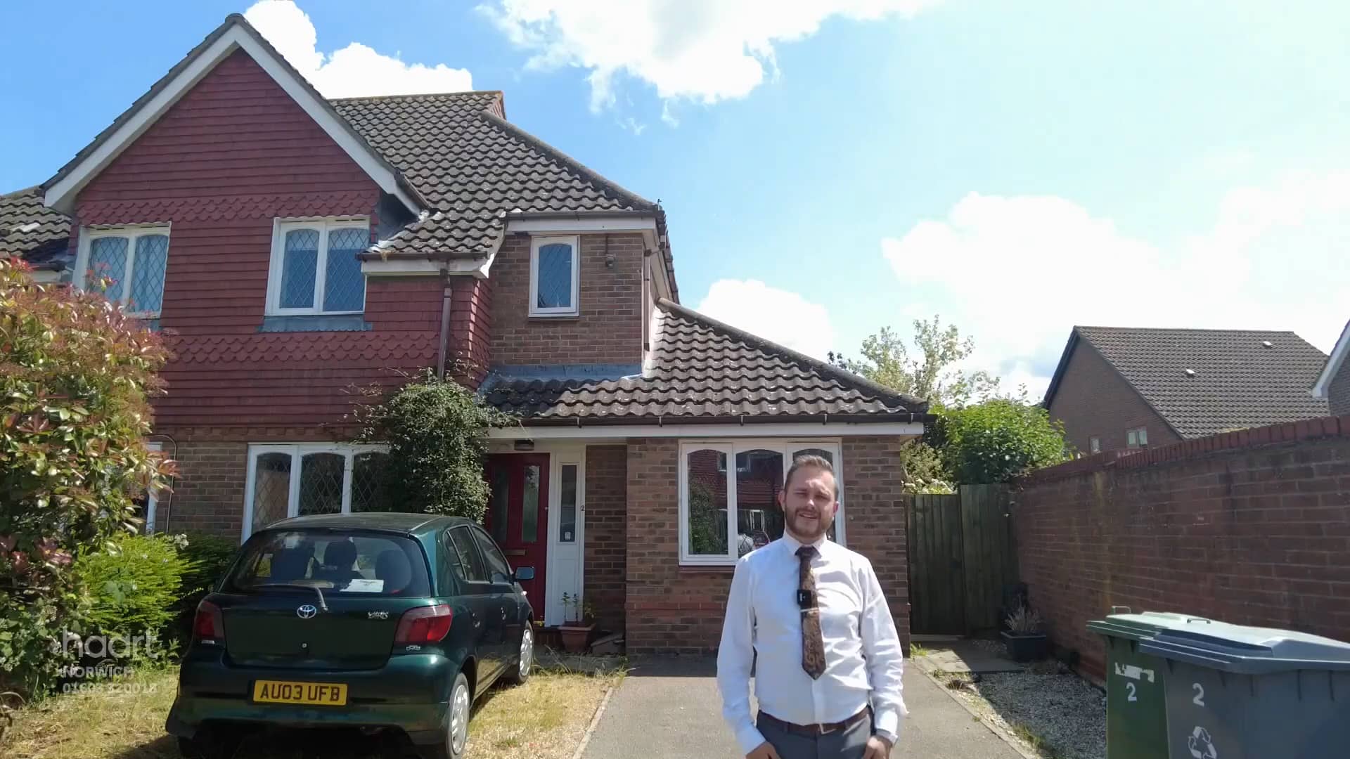 Quick Sneak Peek of Coleman Close, Norwich, 4 bedroom SemiDetached