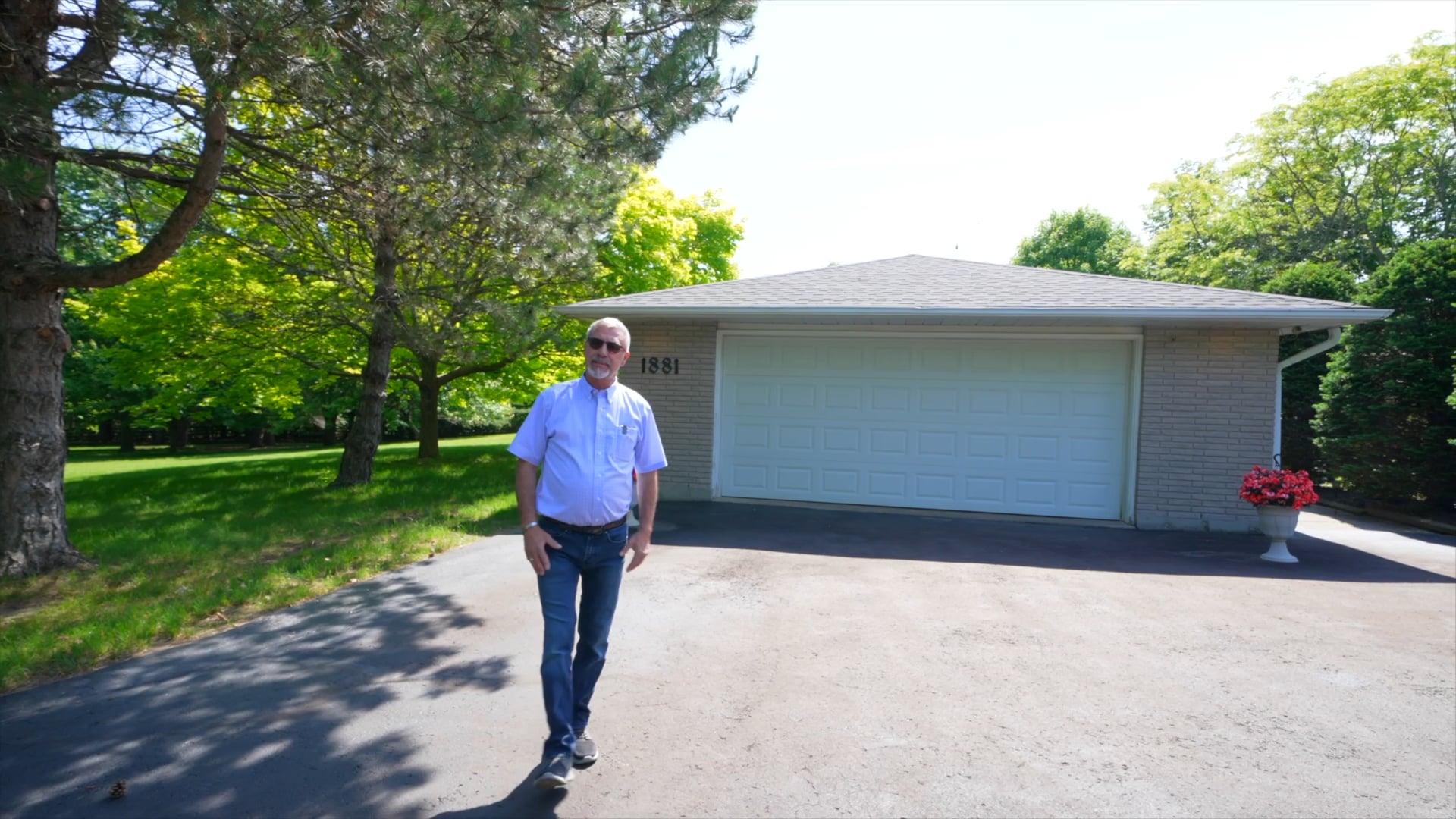 1881 Concession Road 6, Hampton MLS on Vimeo